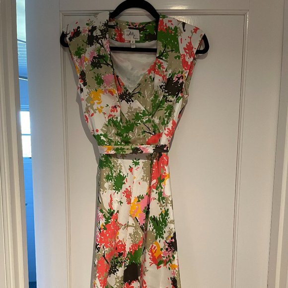 Milly Dresses & Skirts - Milly Silk Faux Wrap V Neck Abstract Floral Dress